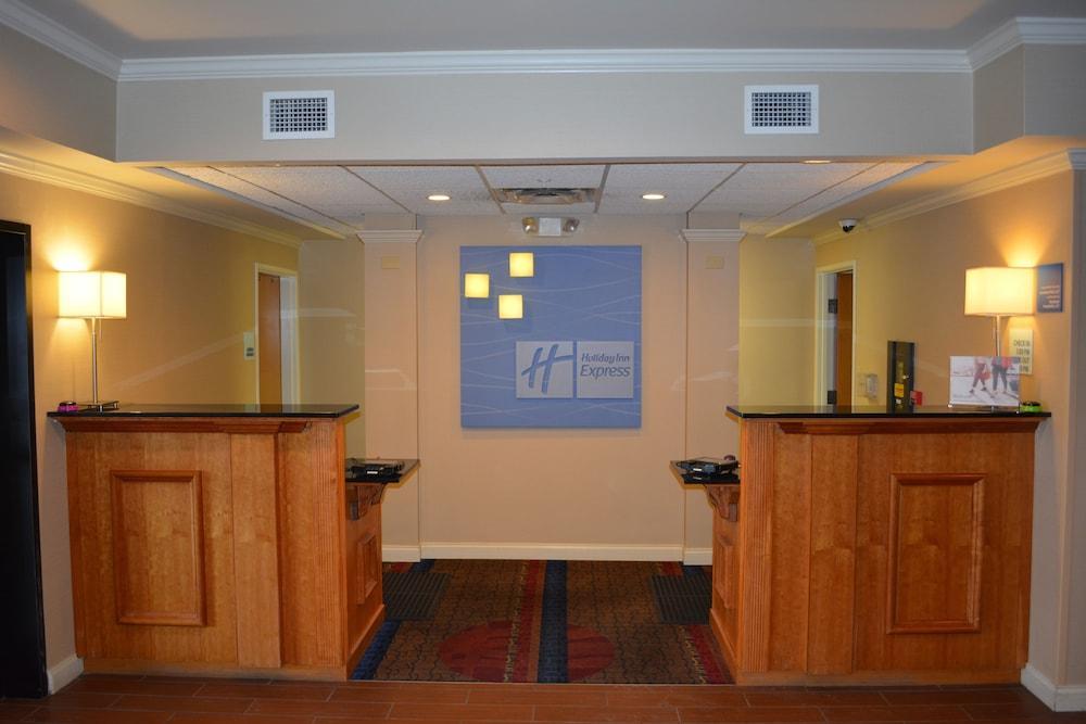 Holiday Inn Express Hotel & Suites Lancaster Zewnętrze zdjęcie