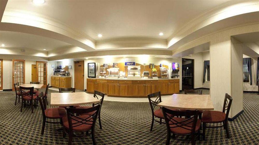 Holiday Inn Express Hotel & Suites Lancaster Pokój zdjęcie