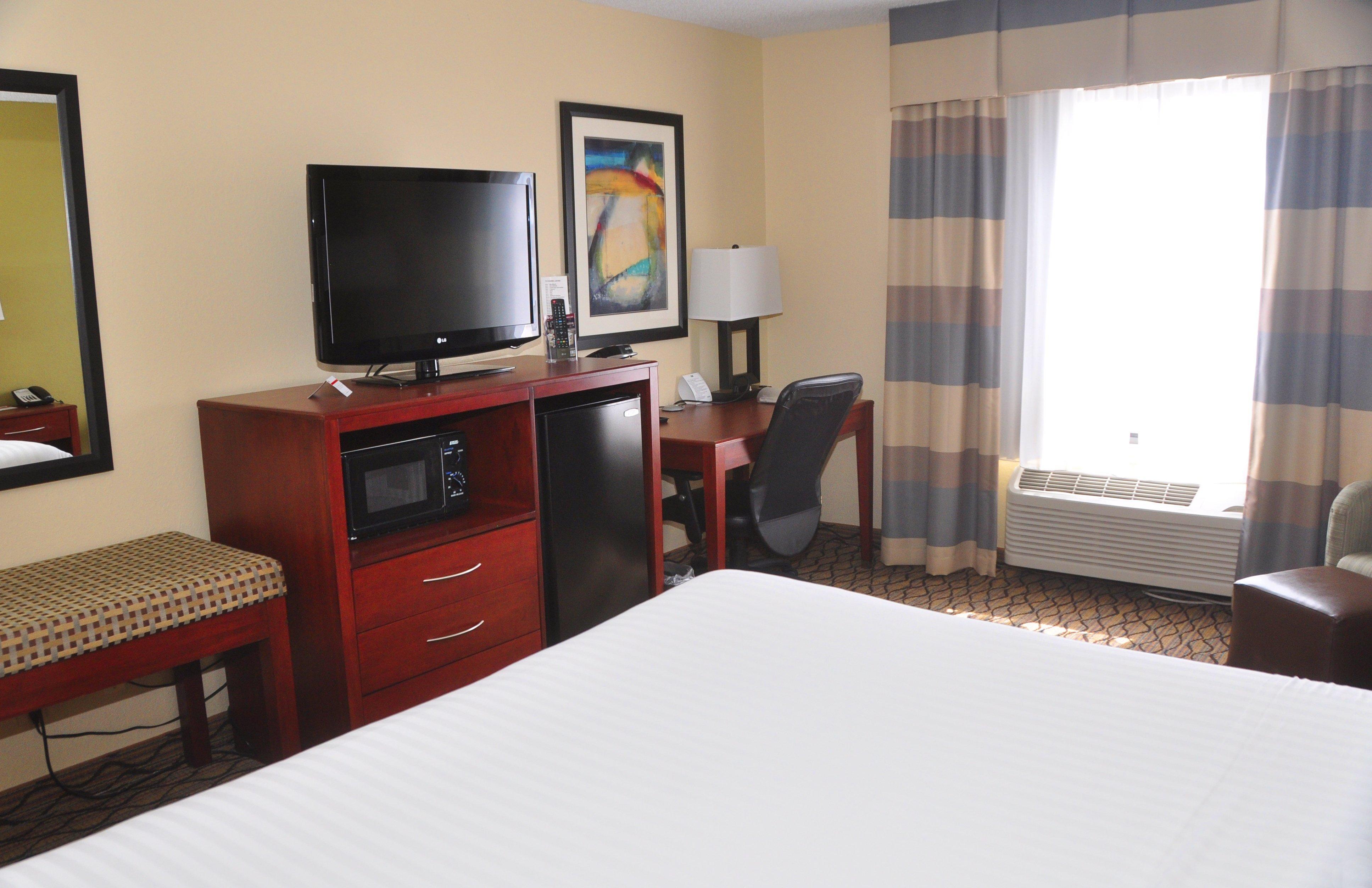 Holiday Inn Express Hotel & Suites Lancaster Zewnętrze zdjęcie