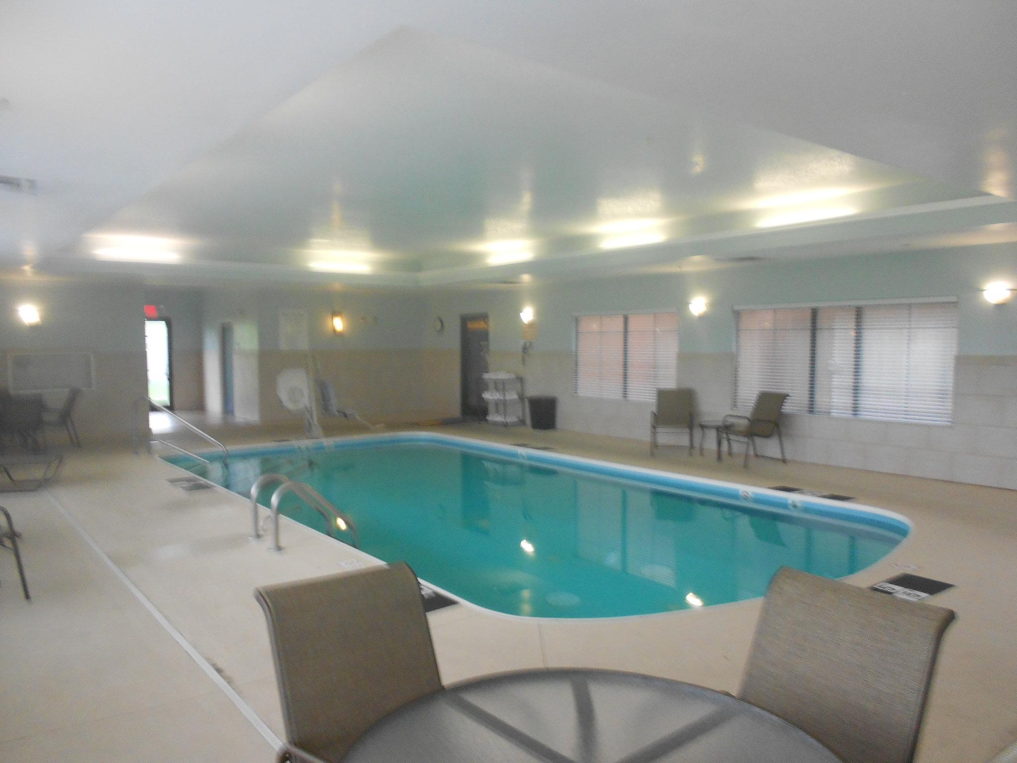 Holiday Inn Express Hotel & Suites Lancaster Udogodnienia zdjęcie