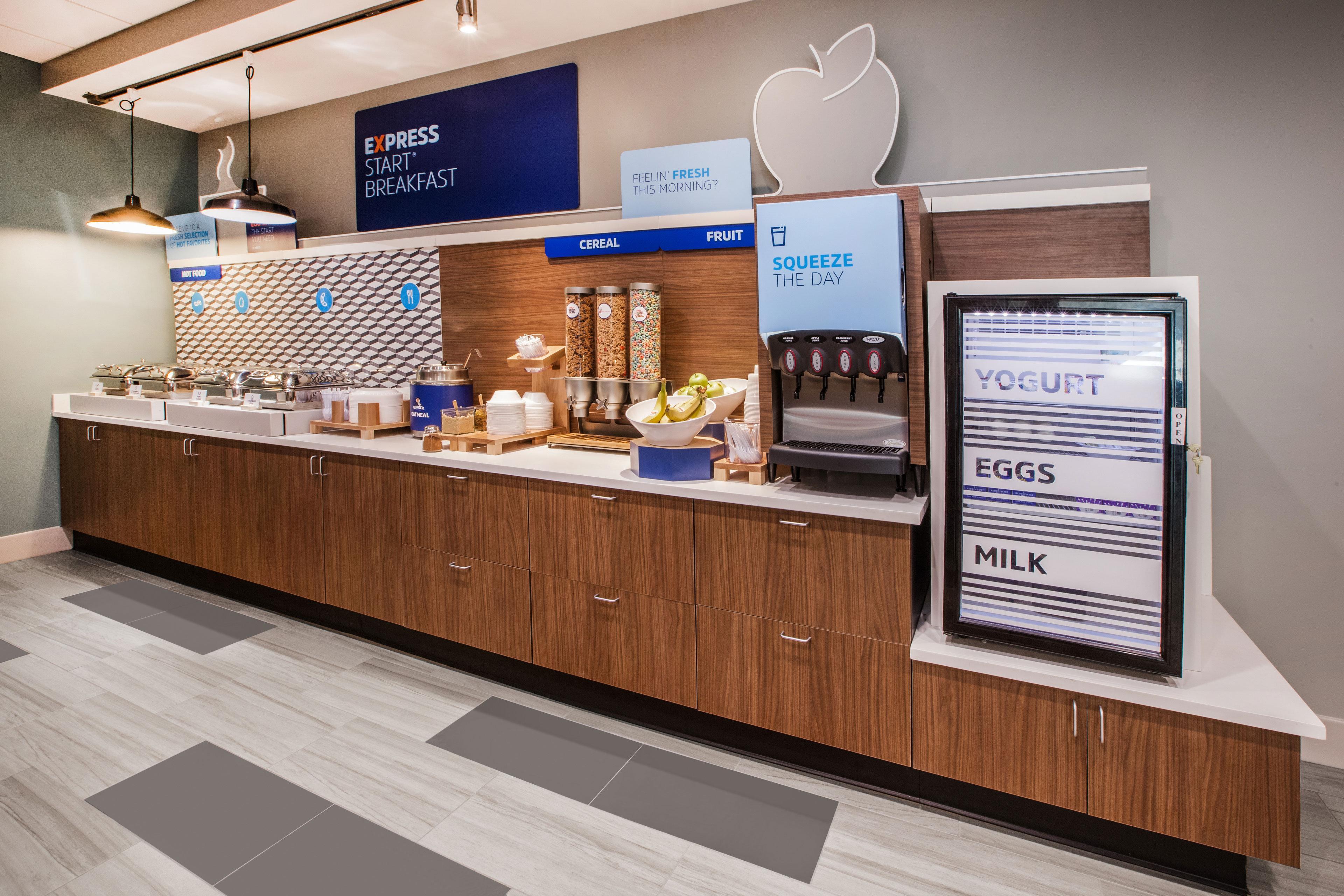 Holiday Inn Express Hotel & Suites Lancaster Zewnętrze zdjęcie